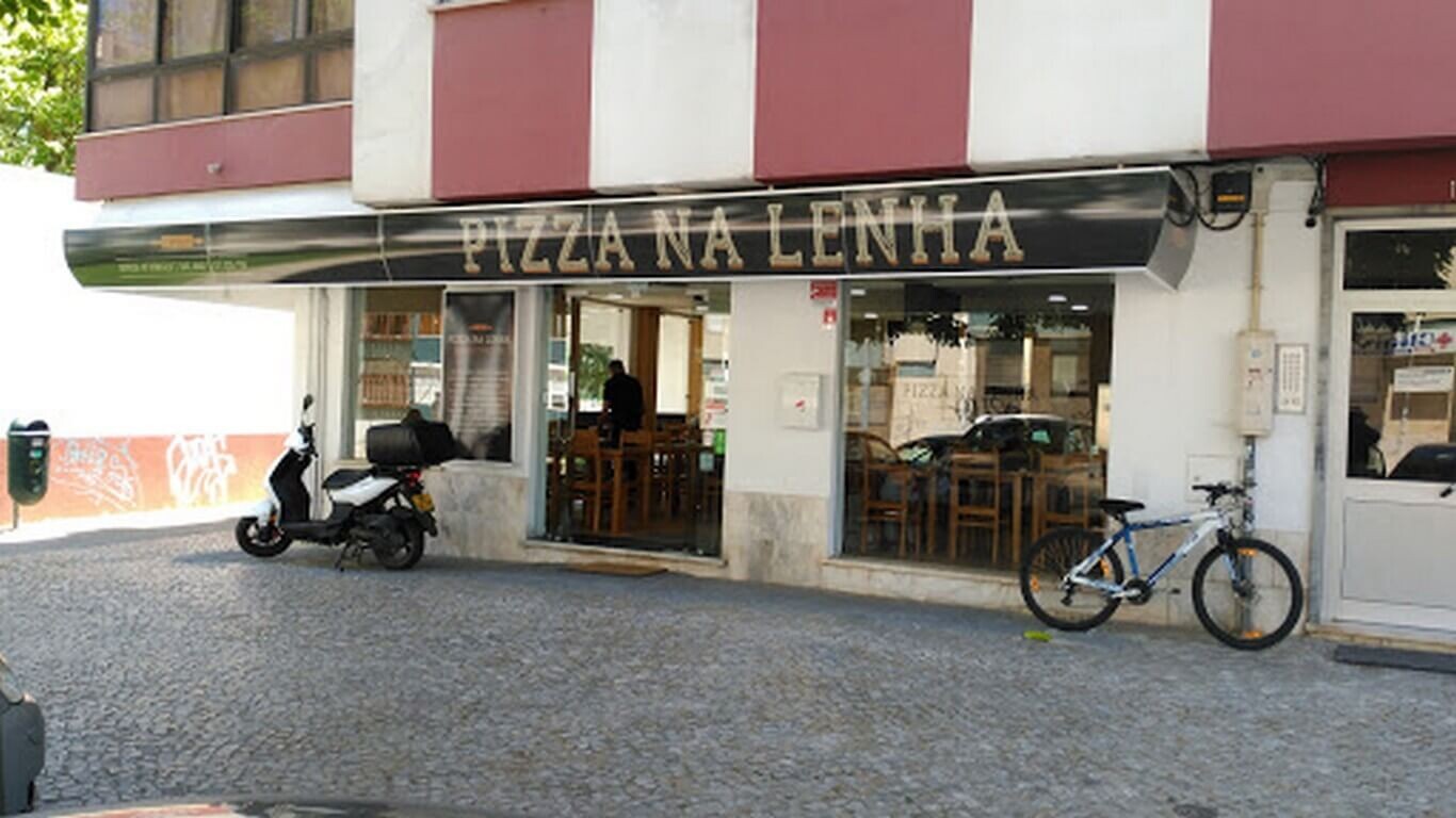 Pizza na Lenha - Amora
